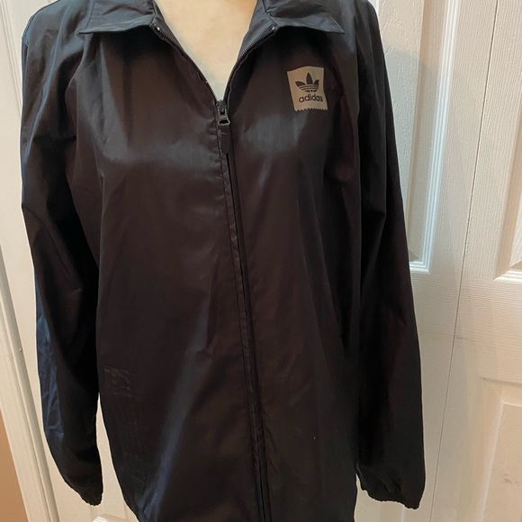 Adidas black windbreaker - Picture 2 of 9